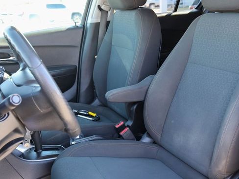 Used 2020 Chevrolet Trax LS w/ Tint and Cruise Package image 10