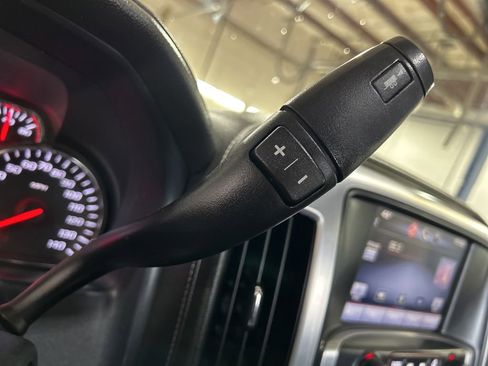 Used 2015 GMC Sierra 2500 SLE AWD/4WD image 23