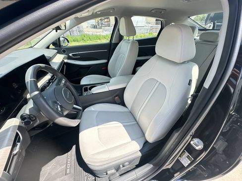 Used 2025 Hyundai Sonata SEL FWD image 18