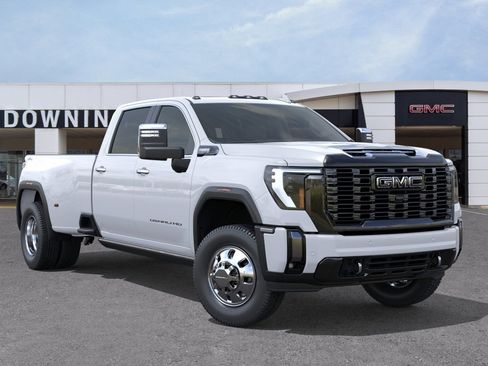 New 2026 GMC Sierra 3500 Denali Ultimate AWD/4WD image 7