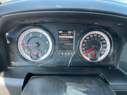 Used 2018 RAM 2500 Lone Star w/ Sport Appearance Group AWD/4WD image 10
