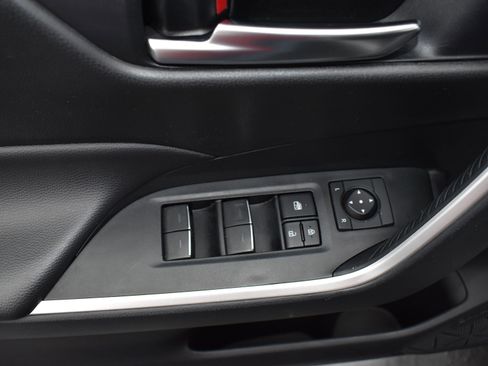 Used 2025 Toyota RAV4 XLE image 14