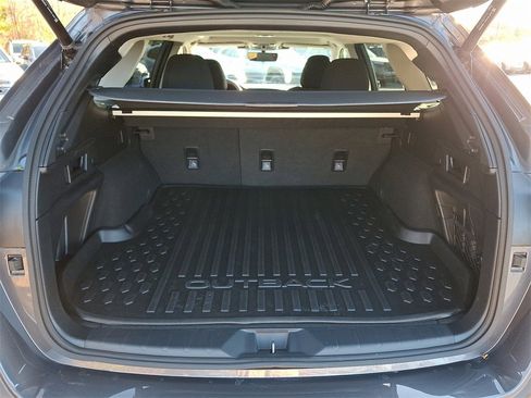 Certified 2023 Subaru Outback Premium image 30