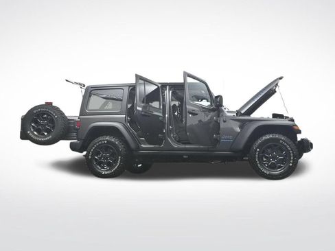 Used 2023 Jeep Wrangler Unlimited w/ Cold Weather Group AWD/4WD image 44
