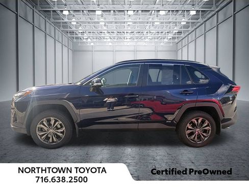 Used 2023 Toyota RAV4 XLE Premium AWD/4WD image 14