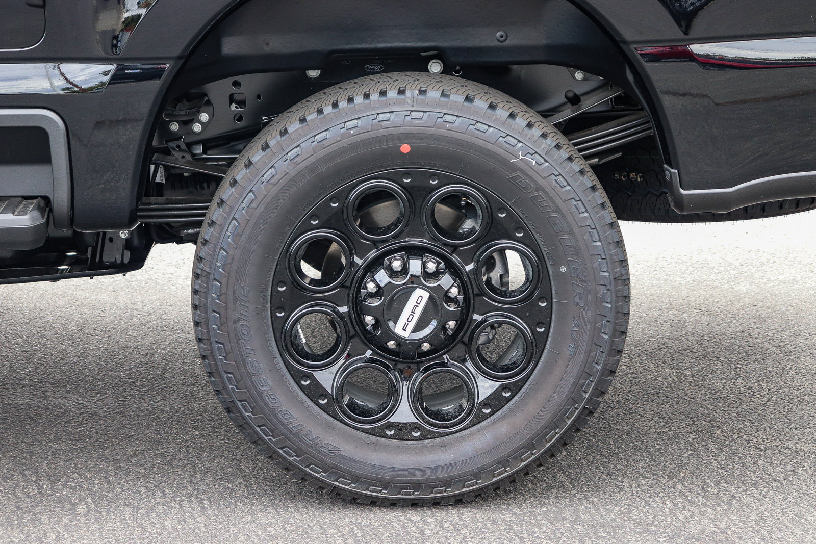 New 2026 Ford F350 Lariat w/ Black Appearance Package AWD/4WD image 9