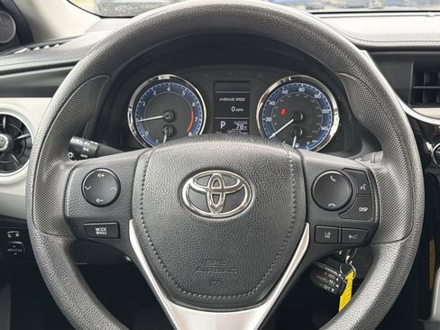 Certified 2019 Toyota Corolla LE FWD image 13