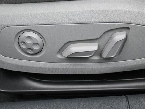 Used 2019 Audi A4 2.0T Premium Plus image 10