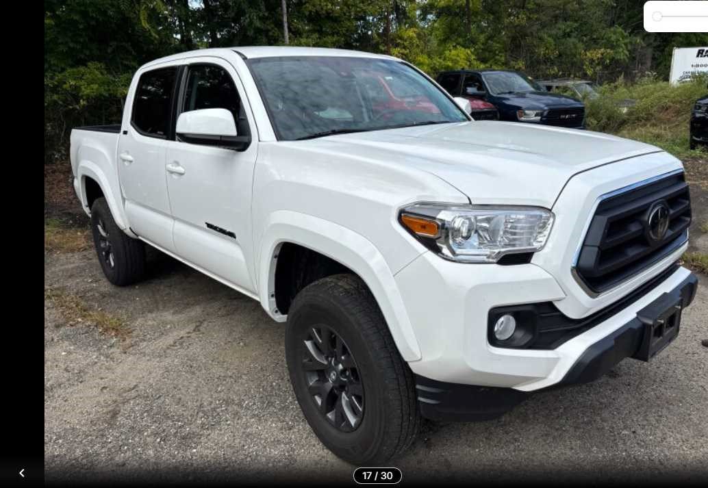 Used 2023 Toyota Tacoma SR5 w/ Black Out Package (TMS) AWD/4WD image 2