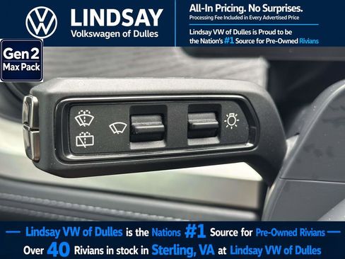 Used 2025 Rivian R1S Adventure AWD/4WD image 21