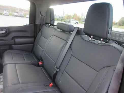 New 2026 GMC Sierra 1500 Pro w/ Pro Value Package image 15