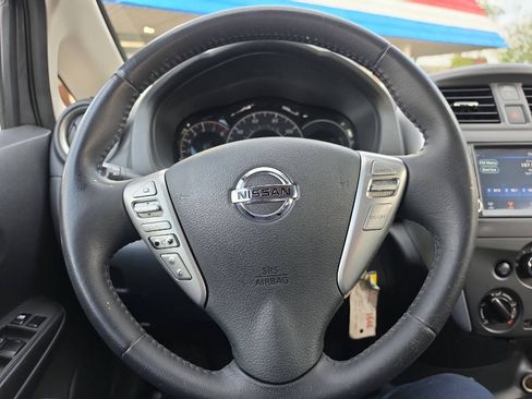 Used 2019 Nissan Versa Note SV FWD image 15