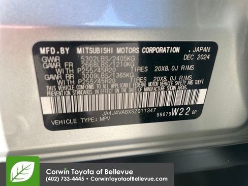 Used 2025 Mitsubishi Outlander SE image 29