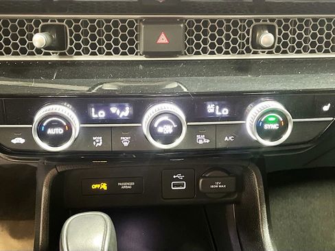 Used 2024 Honda Civic EX image 15