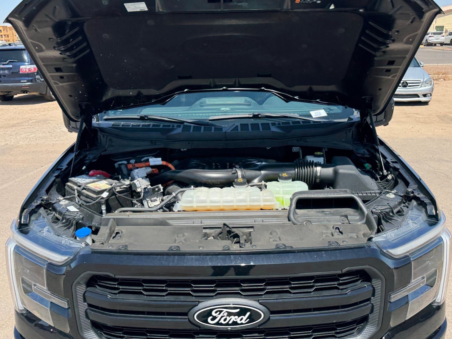 Used 2024 Ford F150 Lariat AWD/4WD image 20