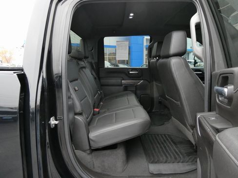 Used 2021 Chevrolet Silverado 3500 LTZ image 17