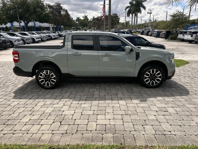 Used 2023 Ford Maverick Lariat FWD image 14
