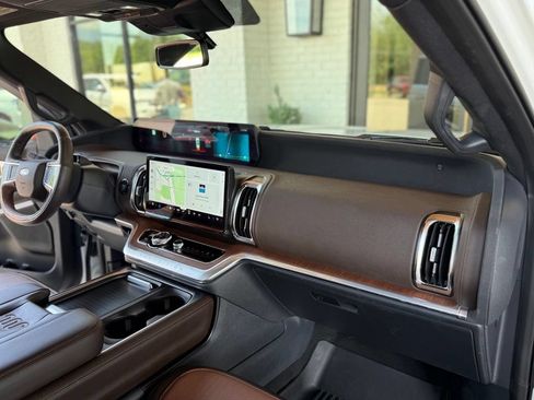 Used 2025 Ford Expedition Max King Ranch AWD/4WD image 40