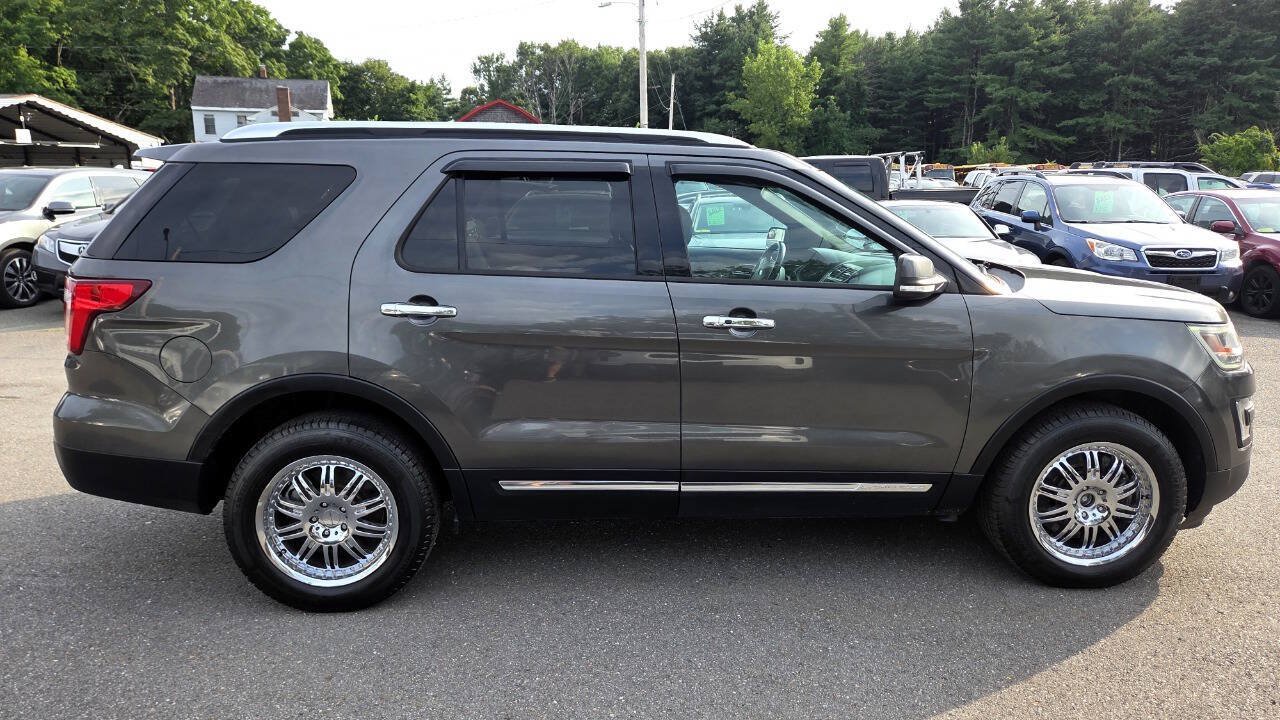 Used 2017 Ford Explorer Limited AWD/4WD image 17
