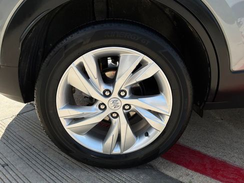 Used 2025 Buick Encore GX Preferred FWD image 9