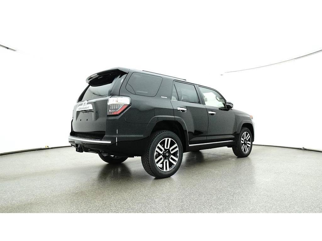 Used 2024 Toyota 4Runner Limited AWD/4WD image 31