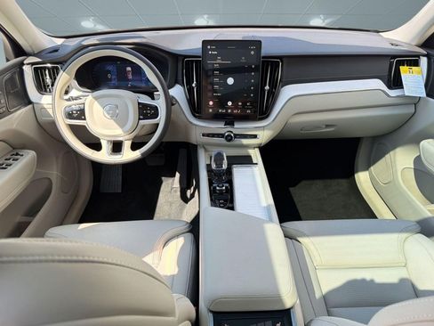 New 2026 Volvo XC60 B5 Ultra w/ Climate Package AWD/4WD image 15