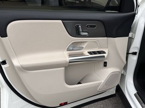 Certified 2021 Mercedes-Benz GLA 250 image 19