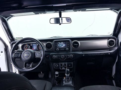Used 2018 Jeep Wrangler Unlimited Sport S AWD/4WD image 25