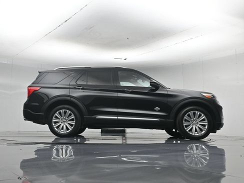 Certified 2023 Ford Explorer King Ranch w/ Technology Package AWD/4WD image 55