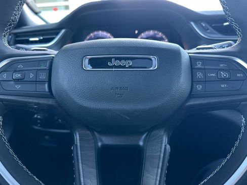 New 2025 Jeep Grand Cherokee L Limited w/ Luxury Tech Group II image 22