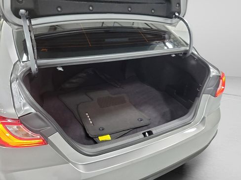 Certified 2025 Toyota Camry SE FWD image 7