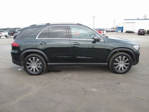 Used 2024 Mercedes-Benz GLE 350 4MATIC image 4