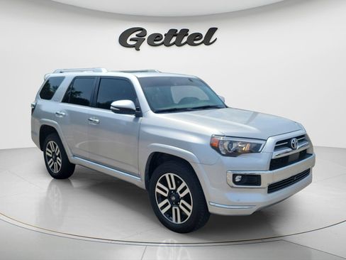 Used 2023 Toyota 4Runner Limited AWD/4WD image 3