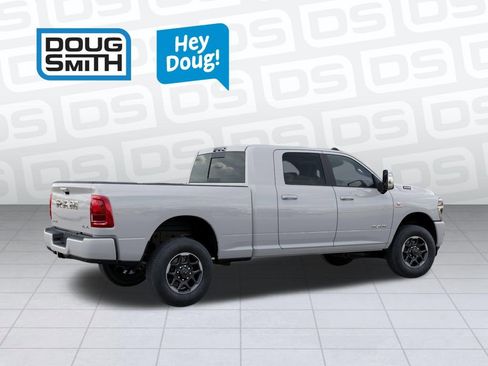 New 2026 RAM 3500 Laramie AWD/4WD image 4