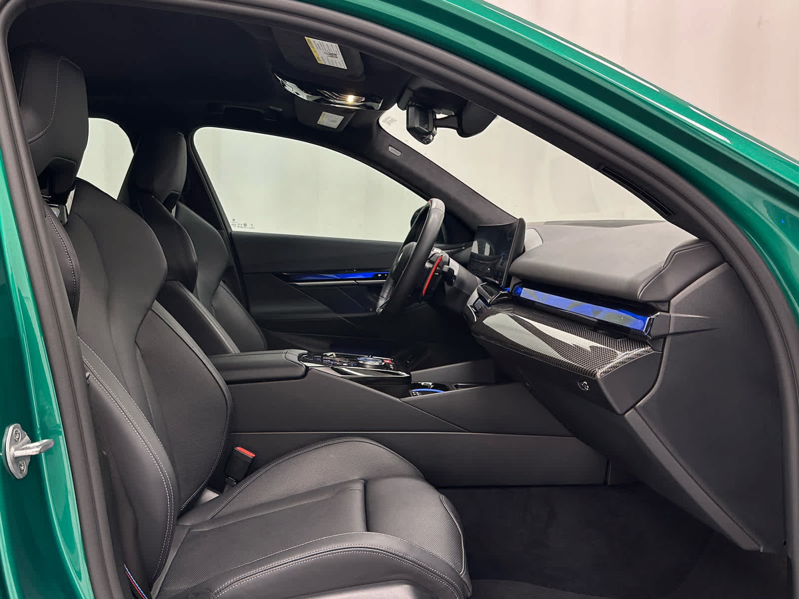 Used 2025 BMW M5 w/ Carbon Package AWD/4WD image 18
