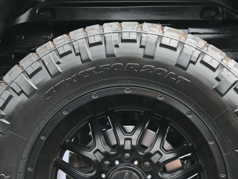 Used 2021 RAM 2500 Big Horn w/ Level 2 Equipment Group AWD/4WD image 43