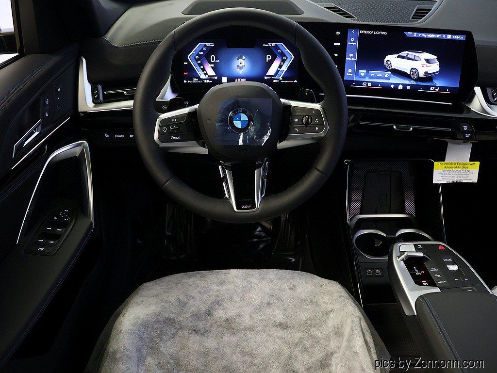New 2027 BMW X1 xDrive28i AWD/4WD image 15