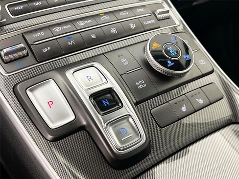 Used 2023 Hyundai Santa Fe SEL image 14