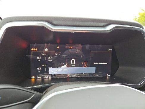 New 2026 GMC Canyon Elevation w/ Convenience Package image 30