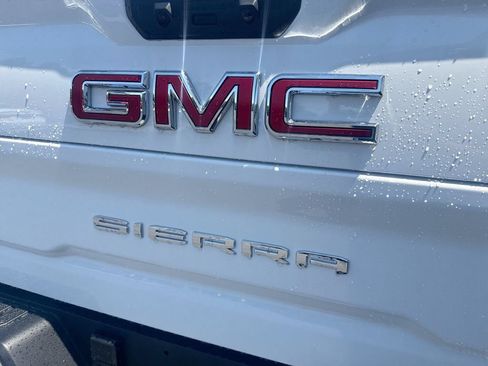 New 2026 GMC Sierra 2500 AT4 w/ AT4 Premium Plus Package AWD/4WD image 28
