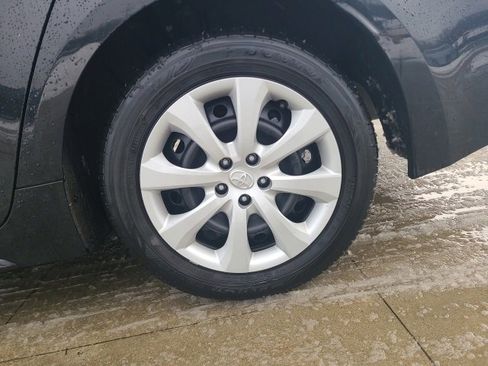 Used 2024 Toyota Corolla LE image 11