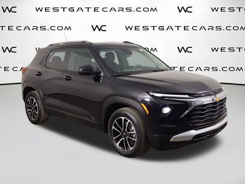 Used 2024 Chevrolet TrailBlazer LT FWD image 39
