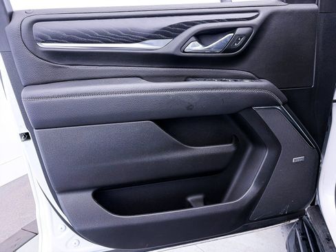 Used 2024 GMC Yukon Denali w/ Advanced Technology Package image 20