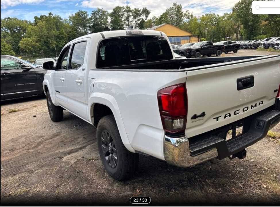 Used 2023 Toyota Tacoma SR5 w/ Black Out Package (TMS) AWD/4WD image 3