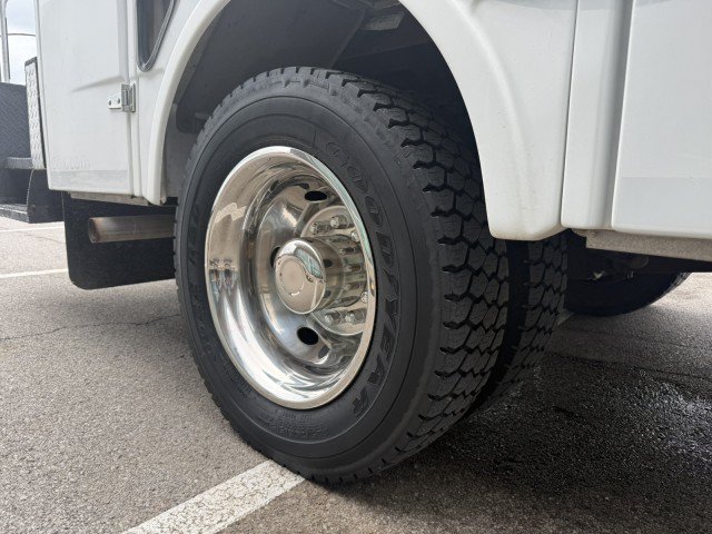 Used 2013 Ford F550 2WD Regular Cab Super Duty w/ Payload Upgrade Pkg image 7