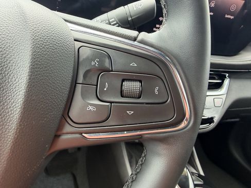 Used 2024 Buick Envista Avenir FWD image 28