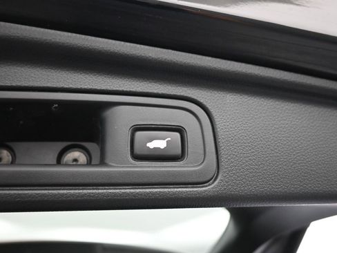 Used 2021 Honda Pilot EX-L image 24