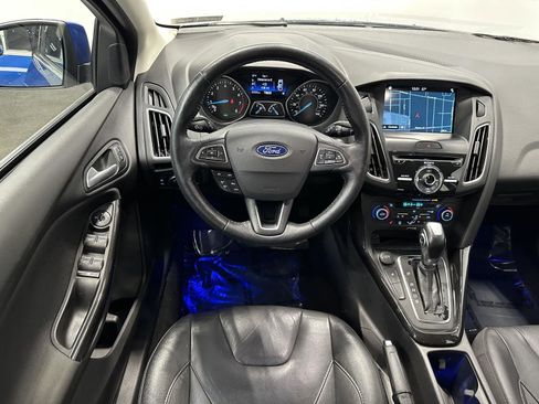 Used 2018 Ford Focus Titanium FWD image 19