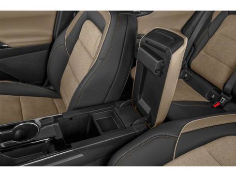 Used 2026 Chevrolet Equinox ACTIV w/ LPO, Floor Liner Package AWD/4WD image 17