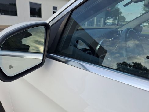 Used 2017 Mercedes-Benz GLC 300 image 13